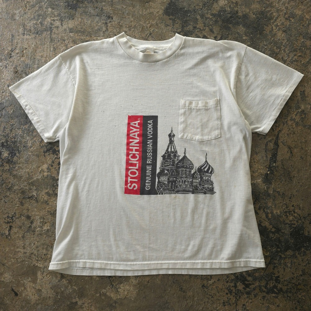 Vintage 90s Stolichnaya White T-shirt XL Pocket Russian Vodka Made in USA